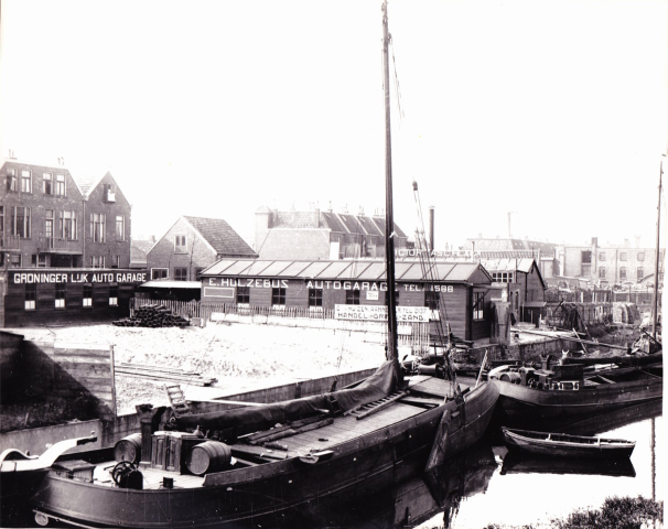 Hulzebus Lijkwagen Garage